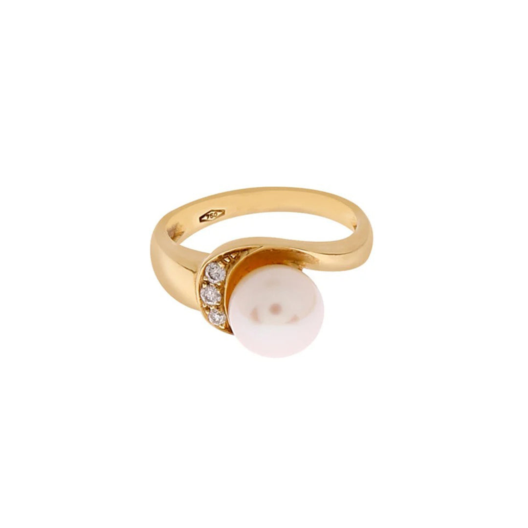 Diamond with Fresh Water Pearl Ring