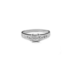 Load image into Gallery viewer, Focus Diamonds Ring