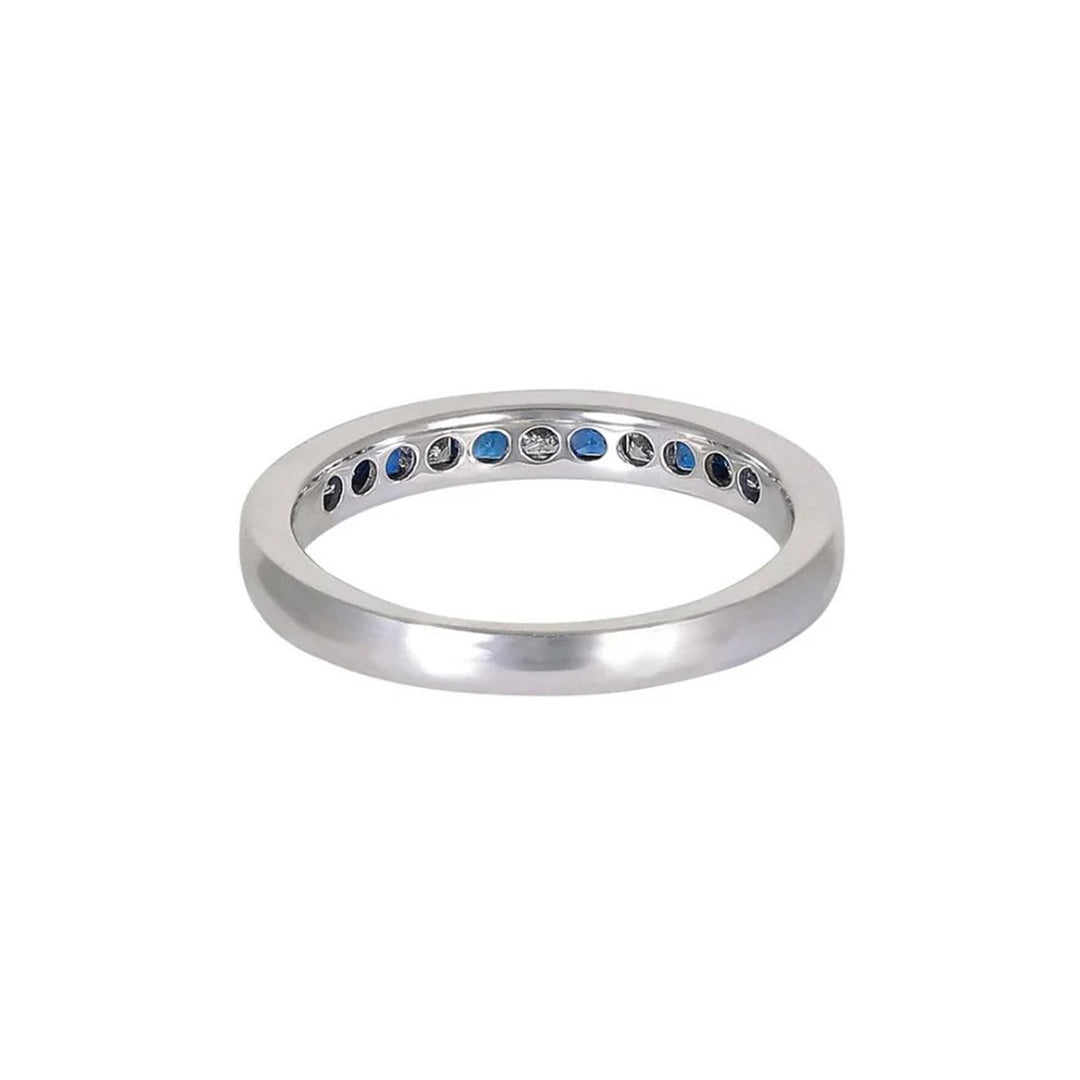 Princess cut Sapphire-Channel setting