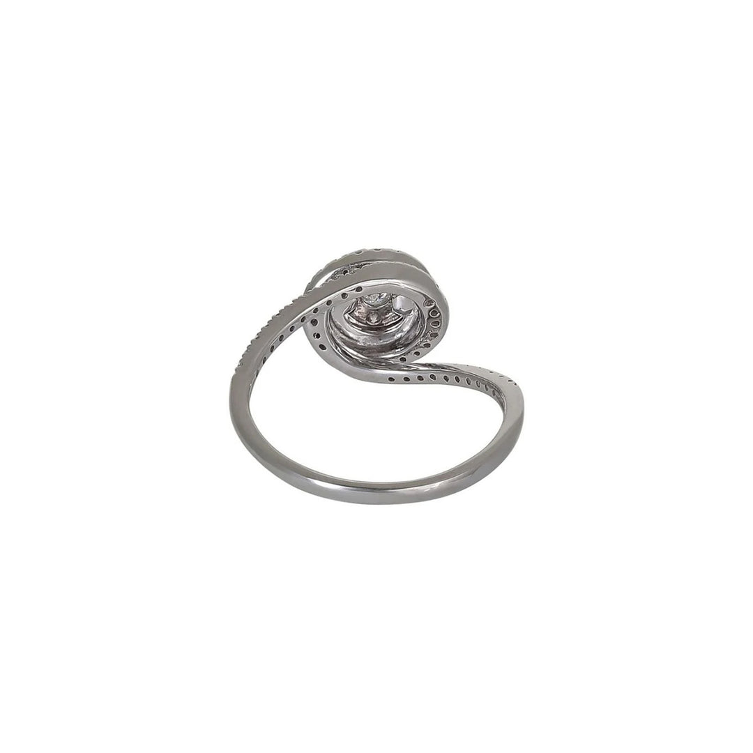 Invincible Round Diamond Ring