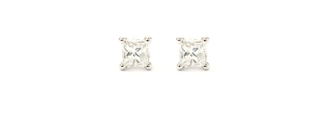 Why Do you Need to Buy Fancy Shaped Diamond Earrings in Dubai?