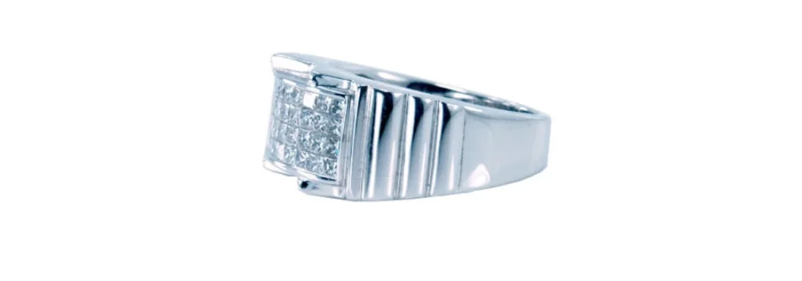 What to Consider When Buying Diamond Engagement Rings for Men