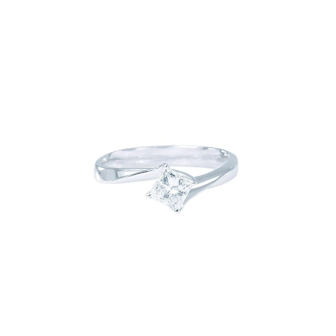 Princess Cut Engagement Ring