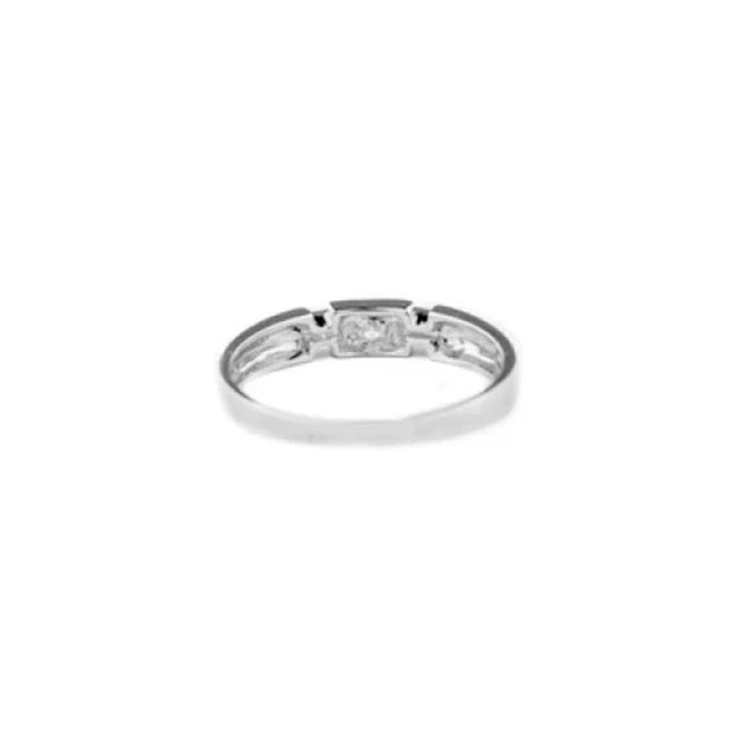 Solitaire Engagement Diamond Ring