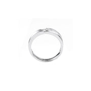 Eye-Catching Solitaire Engagement Ring