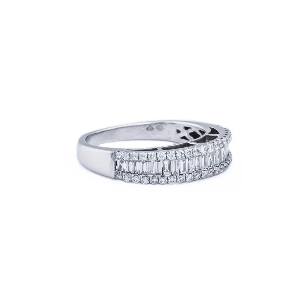 Divinity wedding band