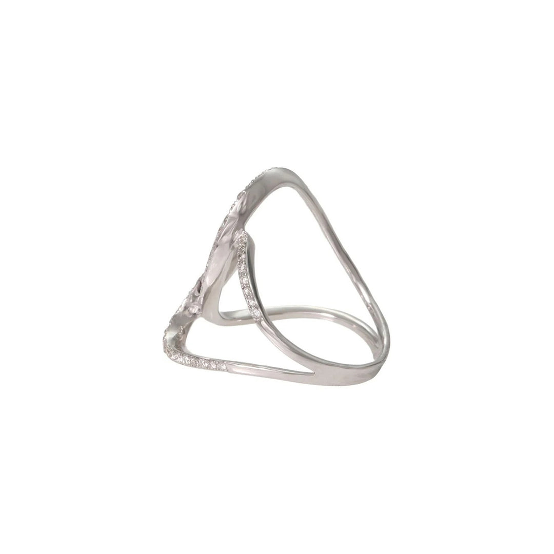 ENTANGLING DIAMOND RING-B15246