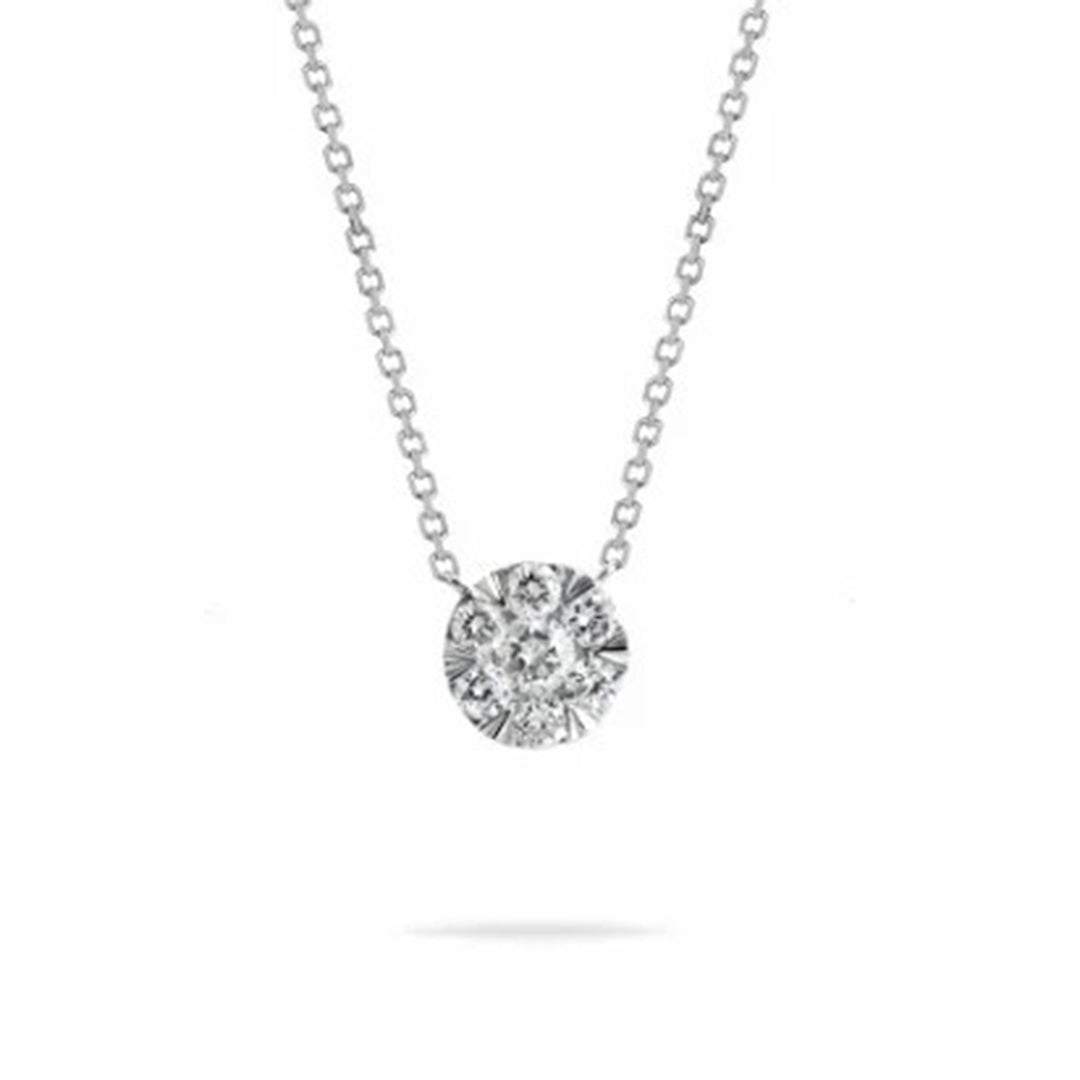 Round brilliant cluster diamond pendant necklace